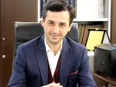 پیام تبریک فرید دهقانی/ تیم فوتبال چادرملو اردکان صدرنشین شد