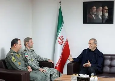 ارتش با آمادگی عملیاتی بالا اقتدار دفاعی کشور را به نمایش گذاشت/ دولت با تمام ظرفیت از تقویت نیروهای مسلح حمایت می‌کند