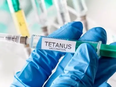 کمبود واکسن کزاز دانش‌آموزان پایه دهم برطرف شد