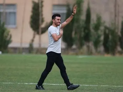 بختیار رحمانی با انتشار نامه‌ای از هواداران استقلال خداحافظی کرد