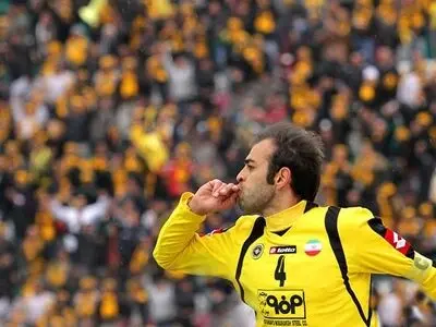 خداحافظی سال؛ وفادار مثل نویدکیا