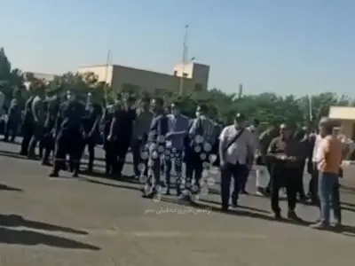 اعتراض کارگران پتروشیمی تبریز به عدم اجرای کامل طرح طبقه بندی/ مدیران مجموعه: نماینده انجمن صنفی پای صورتجلسه را امضا کرده است