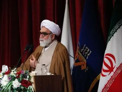 معجزه قرآن کریم در دوران معاصر با انقلاب اسلامی ایران، تبلور یافت