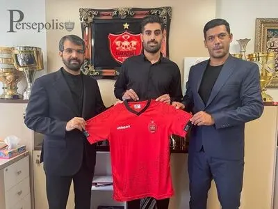 علیرضا ابراهیمی به پرسپولیس پیوست