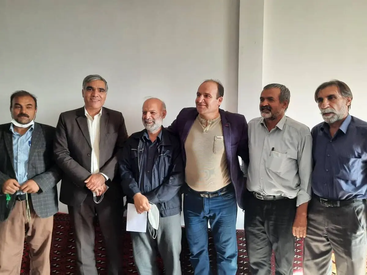 جلسه مشترک دبیرکل خانه کارگر با تشکل‌های کارگری و انجمن‌های صنفی کارگران ساختمانی