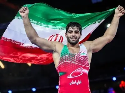 غیبت قهرمان کشتی فرنگی جهان در مسابقات قزاقستان 