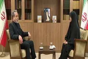 از تهاجم آمریکا به ایران فاصله بگیرید