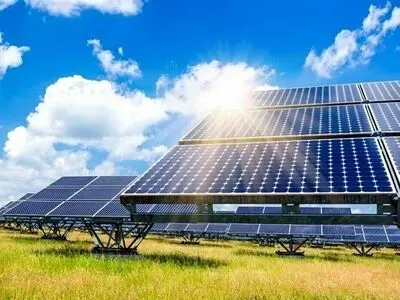 صدور مجوزهای زیست‌محیطی برای ساخت 700 مگاوات نیروگاه خورشیدی در استان مرکزی