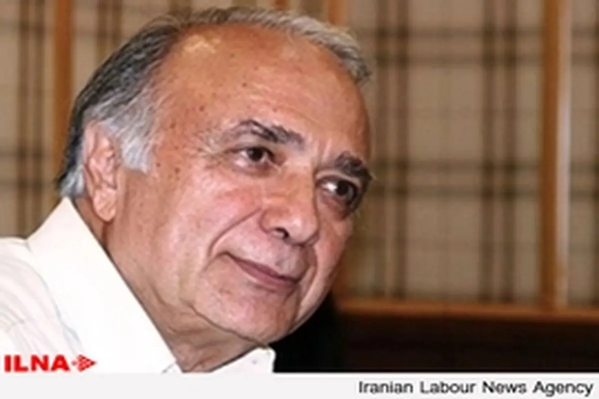 محمد بقایی ماکان: قرار بود تلویزیون آلوده‌ی مادی‌گری نشود که شد
