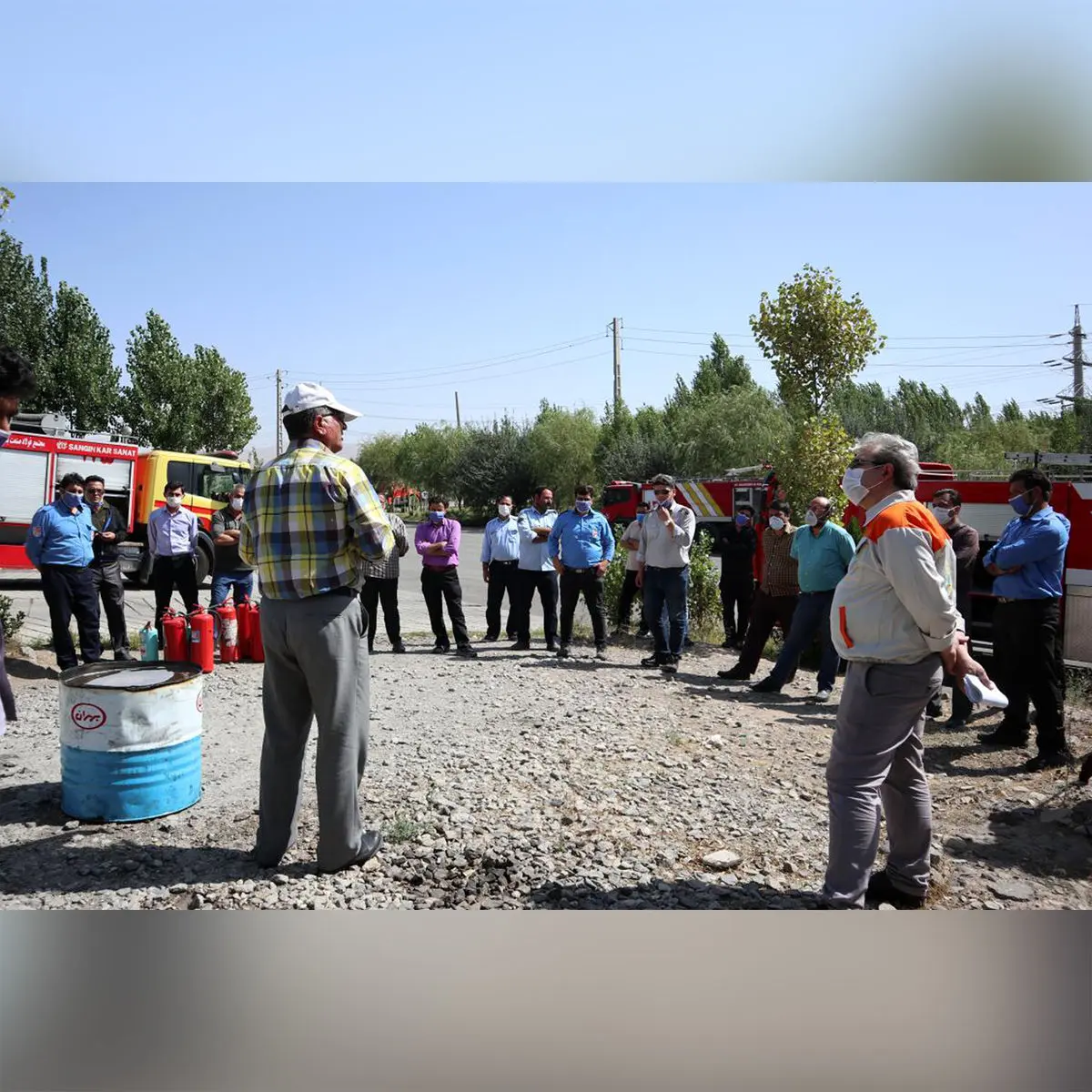 مجتمع فولاد صنعت بناب میزبان کارگاه آموزشی آتش نشانی  شهرک های صنعتی استان آذربایجان شرقی
