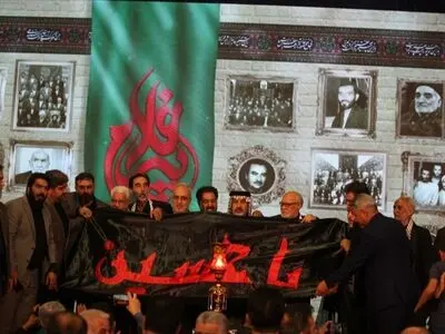تجلیل از پیرغلامان و ذاکران منتخب تا مداحی برای اهل بیت
