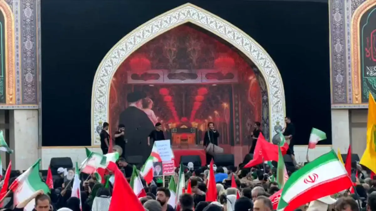 سنج و دمام زنی و عزاداری در میدان آزادی تهران + فیلم