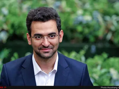 وزارت ارشاد مرجع تشخیص خبرنگارانی است که می‌توانند اینترنت بدون فیلتر دریافت کنند/انتقادهای مربوط به وجود تبعیض بین خبرنگاران را می‌پذیرم