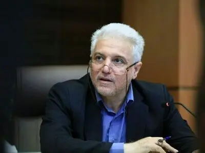تولیدکنندگان در خط اول نبرد و مجاهدت در شرایط تحریم قرار دارند