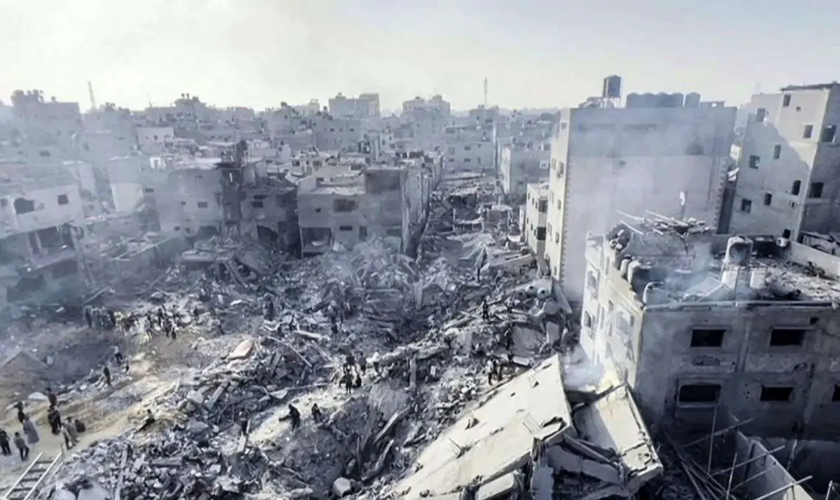 قدرت تخریبی  مواد منفجره به جا مانده در غزه، معادل ۹ بمب هسته‌ای است