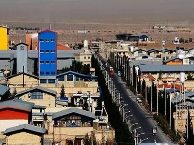 اخطار به ۲۱۵ واحد آلاینده محیط‌زیست در غرب استان تهران/ پلمب و جمع‌آوری ۷ واحد متخلف