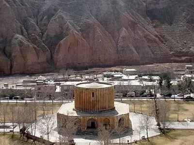 گاوصندوق گنج نادری کجاست؟(تصاویر)