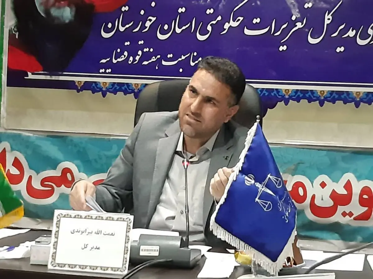 قاچاق، تهدیدی برای اشتغال و تولید داخلی/ وجود بیشترین تخلف در حوزه کالا و خدمات/ ضرورت درج قیمت بر روی اجناس برای حفظ کرامت مشتری 