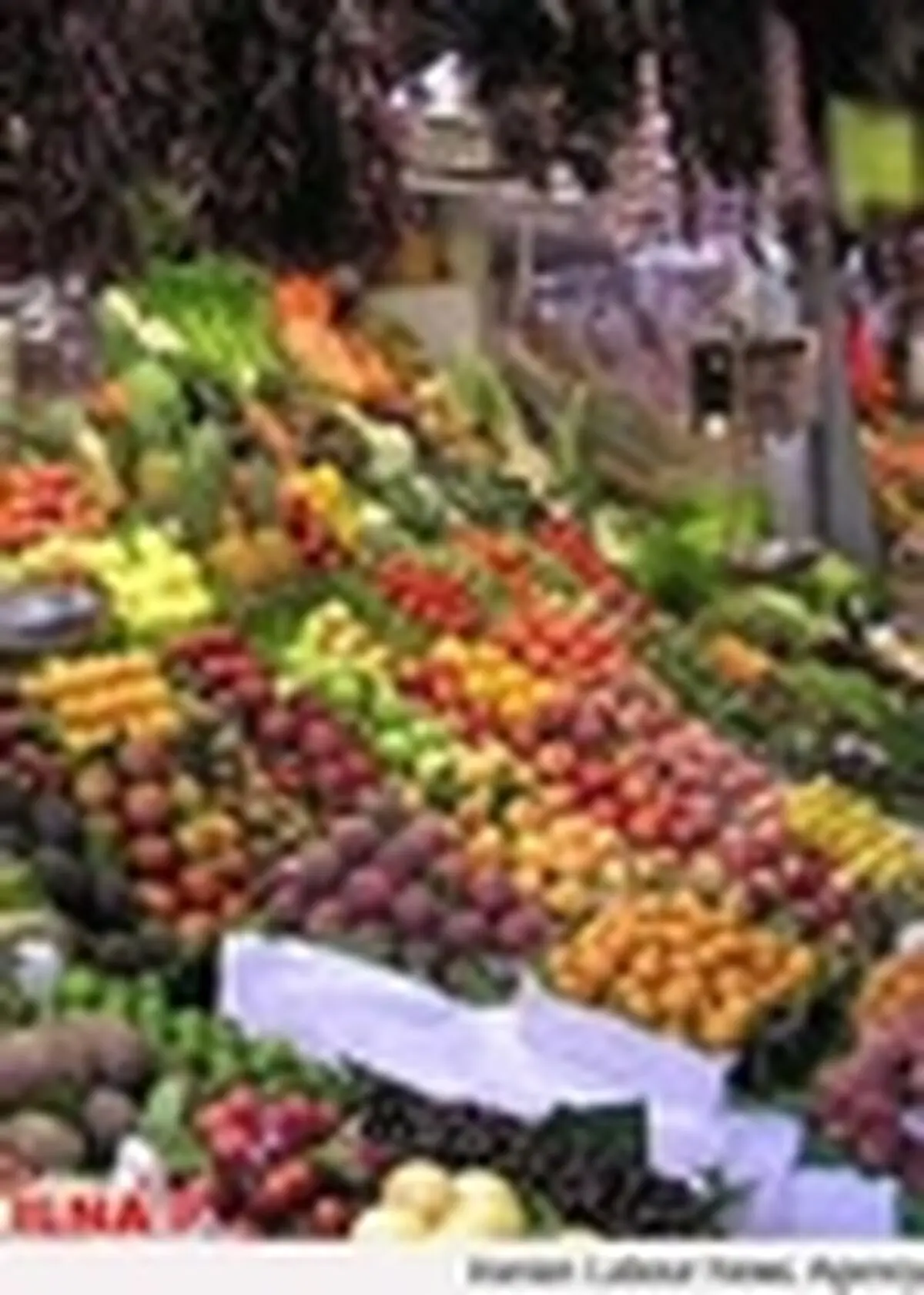 قیمت میوه و تره بار در ایام محرم تغییری نداشته است
