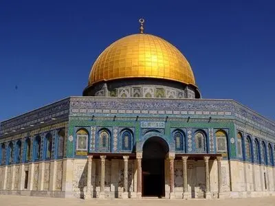 وقوع درگیری­ میان پلیس اسرائیل و نمازگزاران در حیاط مسجد الاقصی