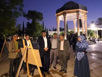 نمایش زوایای پنهان آرامگاه حافظ در نمایشگاه«زاهد خلوت نشین»