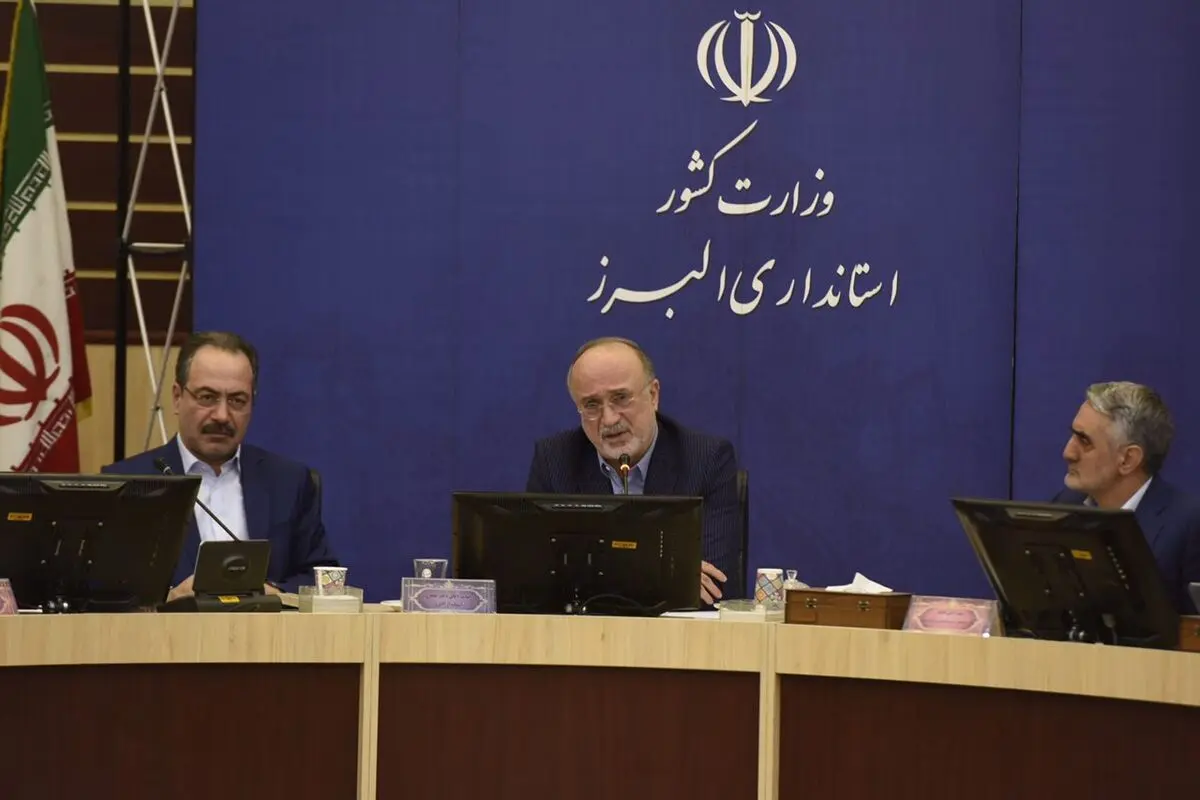 انتخاب مدیران با رویکرد دولت تدبیر و امید/تعارف را در پیگیری مطالبات مردم کنار بگذارید 