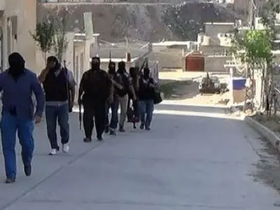 داعش برای جبران کمبود بودجه، طلای زنان موصل را می‌دزدد