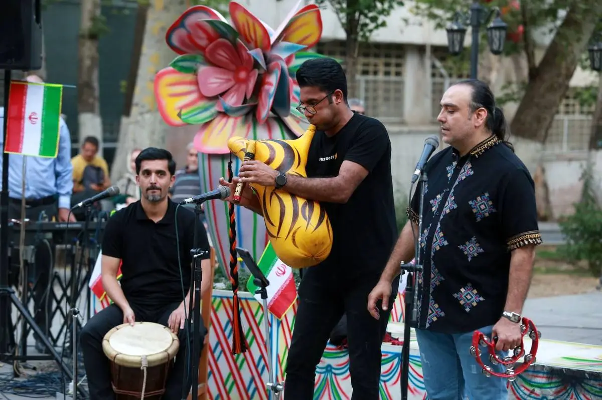 تهران به یاد شهدای وطن همنوا شد