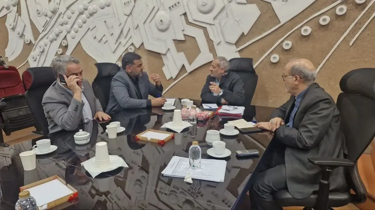 ۲۱ هزار معلم قرارداد کار معین تعیین تکلیف می‌شوند