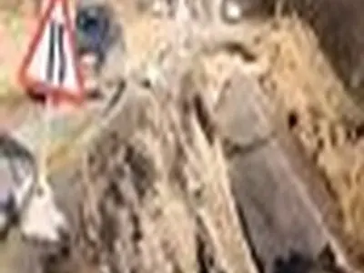 ۱۹ نقطه رانشی راه‌های روستایی نکا ایمن‌سازی شد