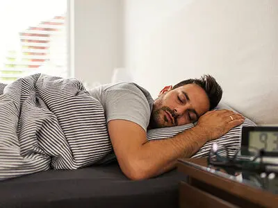 بیماری شایعی که بر اثر کم‌خوابی بروز می‌کند