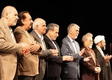 باید چهره واقعی اسلام را به جهان نشان داد