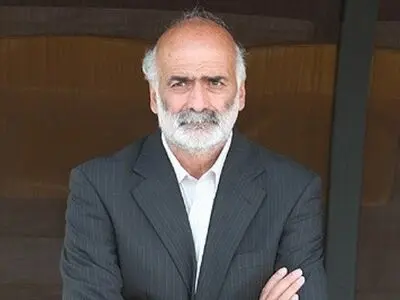 برکناری نمازی تصمیم آذری بود نه سهامداران / منصوریان مثل هندوانه در بسته است/ کی‌روش خود را از تمام ارکان فدراسیون بالاتر می‌داند