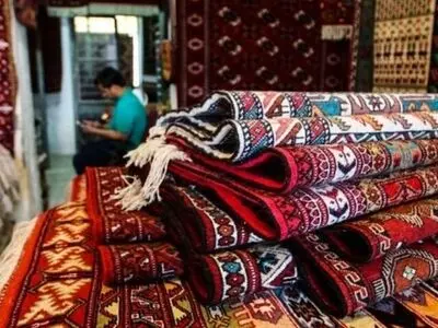 لزوم توجه بیشتر مسئولین به فرش دست باف گلستان