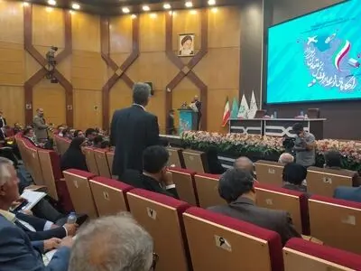 ضرورت ورود تعاونی‌ها به حوزه صادرات/ تنها ۱۰ درصد از ظرفیت تعاونی‌ها استفاده شده/ مرکز تجارت روسیه در اختیار اتاق تعاون قرار دارد