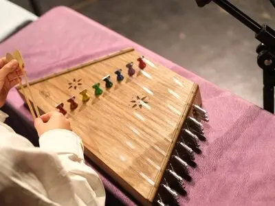مراسم رونمایی از کتاب و سنتور کودک برگزار شد