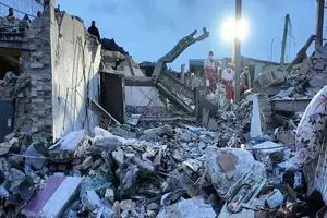 ۱۳ کرمانشاهی در حمله وحشیانه دشمن به ۲ منطقه مسکونی به شهادت رسیدند