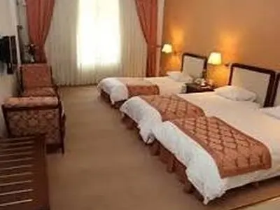 فعالیت ۶۰۰۰ تخت اقامتی در استان کردستان/استان ظرفیت پذیرش ۴۱هزار گردشگر را دارد