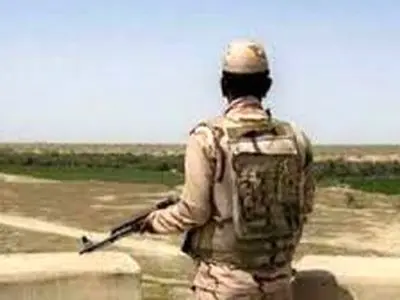 کشف مواد منفجره و جلیقه‌ انتحاری در مرز زابل