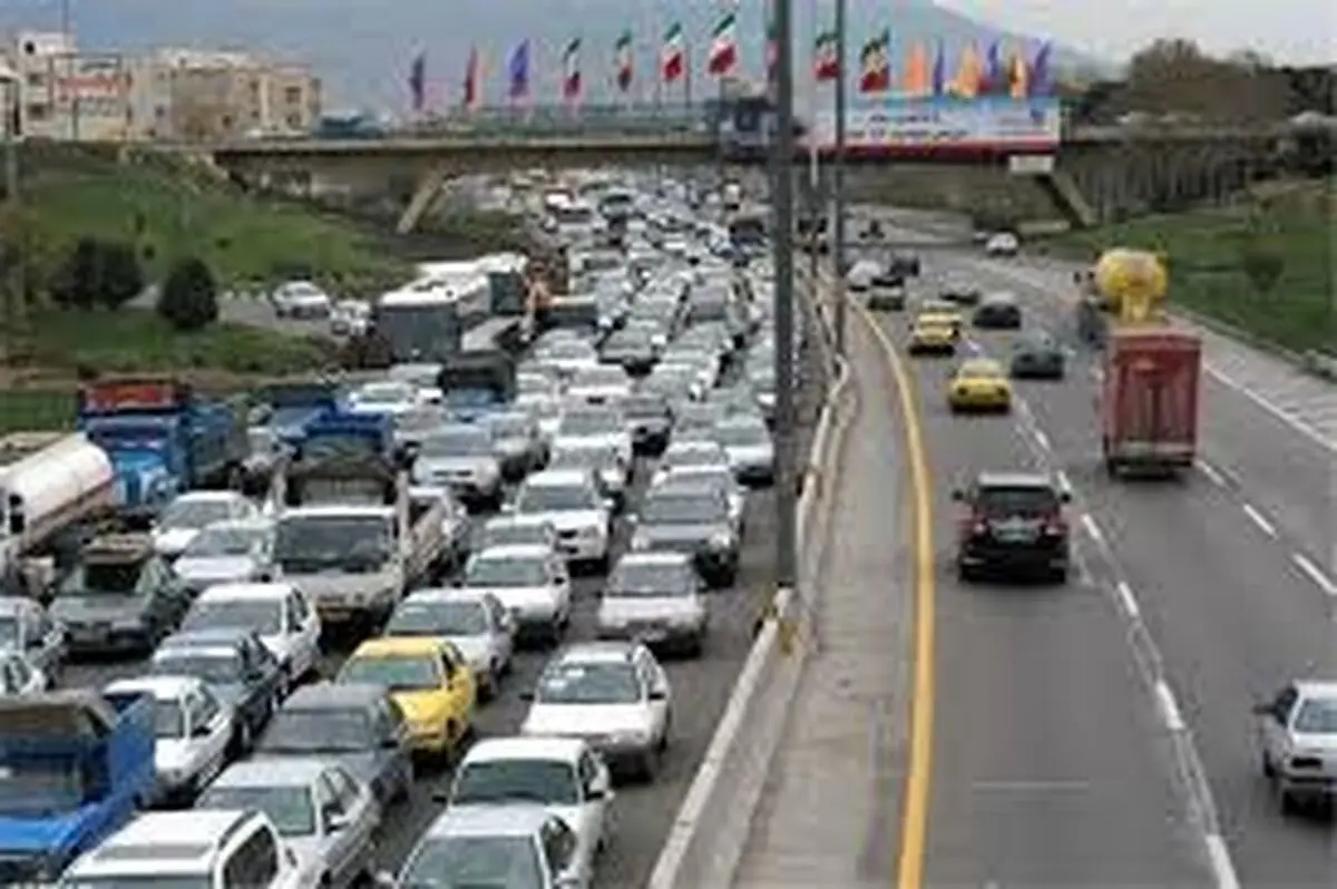 ترافیک نیمه‌سنگین در آزاد راه کرج-تهران