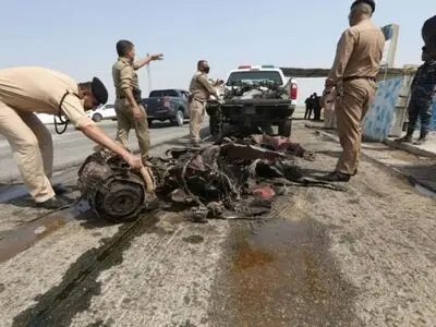 انفجار بمب کنار جاده‌ای در مسیر فرودگاه بین‌المللی بغداد


