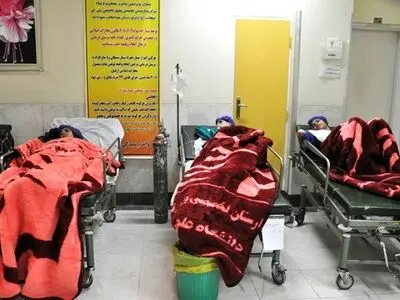 استنشاق اسپری حشره‌کش باعث مسمومیت تنفسی ۳۰ دانش‌آموز تهرانی شد