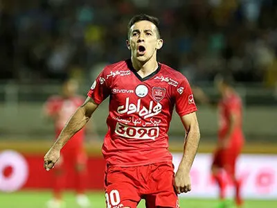فرشاد احمدزاده؛ رفت و برگشت عجیب پرسپولیس