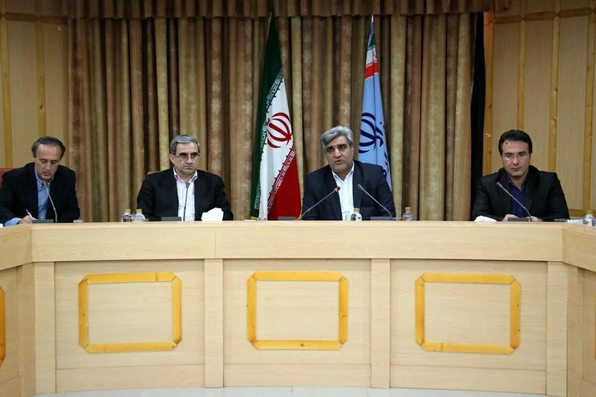 مدیران گیلان برای برون‌رفت واحدهای تولیدی از مشکلات راهکار ارائه کنند 