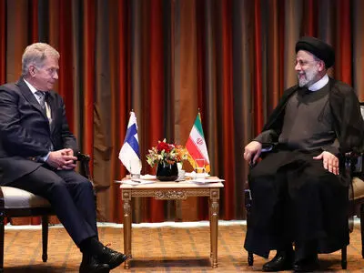 President says defending people’s rights is in nature of Islamic Republic