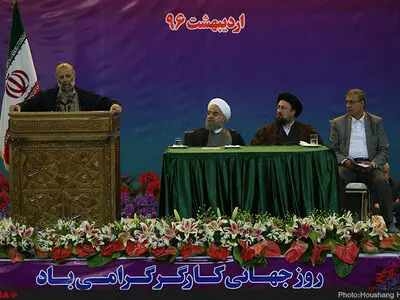 کارگران به حمایت‌های اجتماعی و اقتصادی بیشتر نیاز دارند/امیدوارم ادامه حضور روحانی به بهبود زندگی کارگران منجر شود