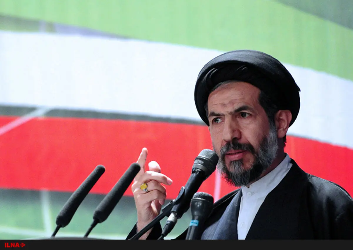 نیروهای انتظامی پناهگاه و دژ مستحکم برای مردم هستند