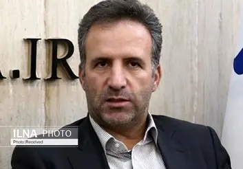 فوت ۷ نفر بر اثر کرونا در شیراز/ تعطیلی مهمان‌پذیرها و ترمینال‌ها/ به همه مراکز جز داروخانه، سوپر مارکت‌ها و مراکز تولید مواد غذایی دستور تعطیلی داده شد