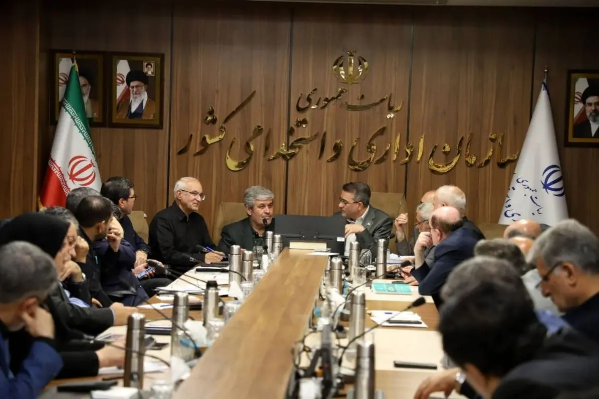 تصویب لایحه اصلاحیه ماده ۱۰۶ قانون مدیریت خدمات کشوری به ترمیم حقوق بازنشستگان کمک خواهد کرد

