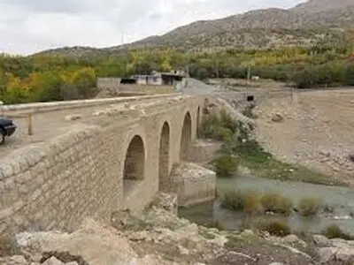 آغاز فاز چهارم عملیات مرمت و ساماندهی پل تاریخی«کاکارضا» 